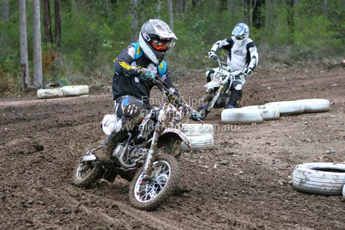 678x444 pixels (85K)